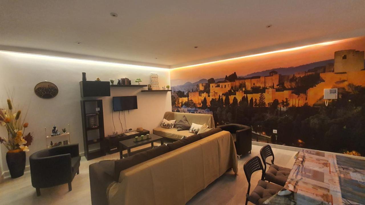 LyriosHomes Apartamentos Los Tréboles Málaga Esterno foto